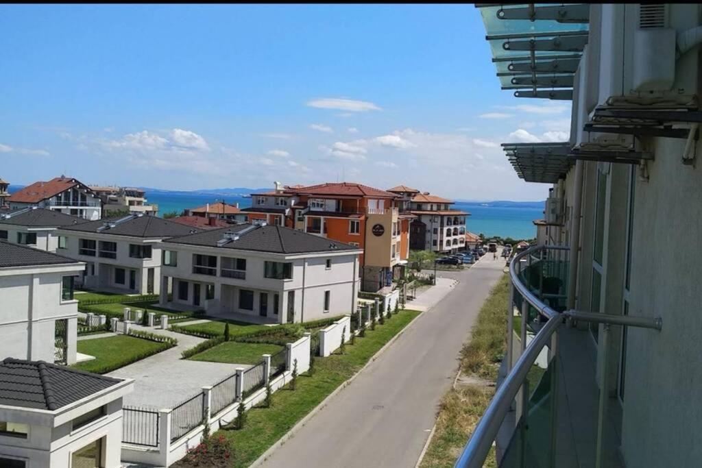 Seaview apartment - Clara Sarafovo - 50m to sea Burgas Exterior foto