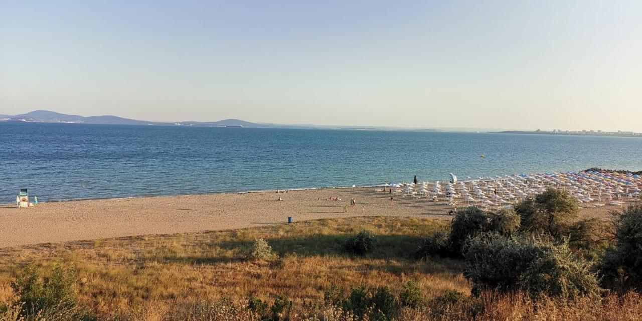 Seaview apartment - Clara Sarafovo - 50m to sea Burgas Exterior foto